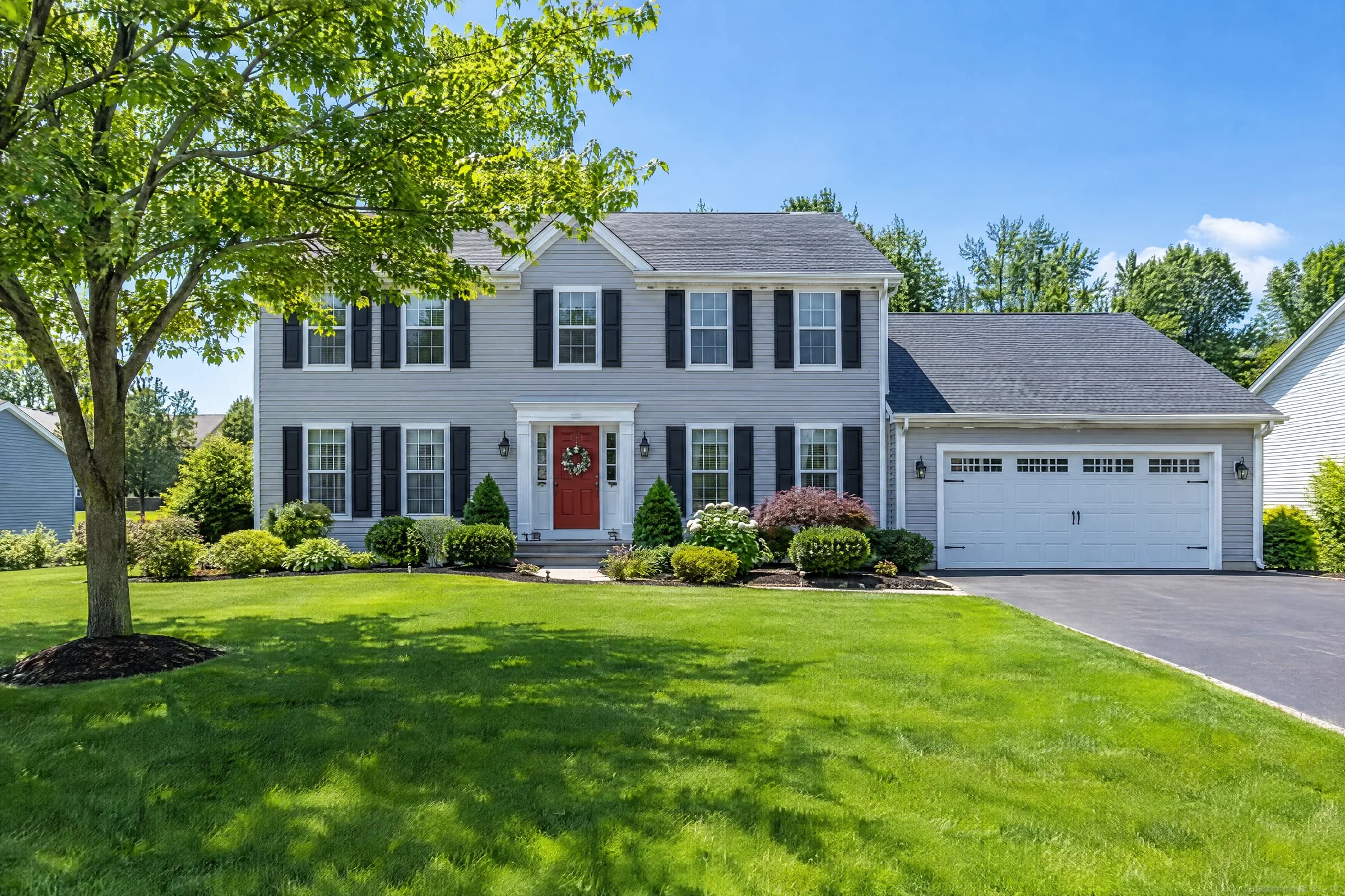 Homes in Hamburg / Blasdell, New York